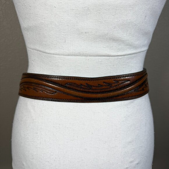 Stitched Leather‎ Belt - Picture 1 of 5